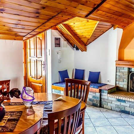 Elation Woodhouse Apartment Luaran gambar